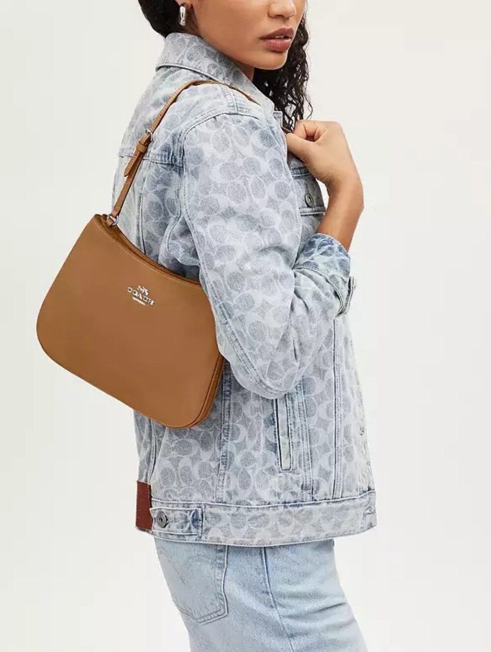 COACH 🔥Penelope Shoulder Bag!! - Picture 4 of 8